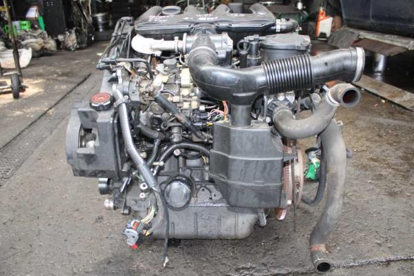MOTEUR CITROEN/PEUGEOT 1.9 DIESEL - Vue 3